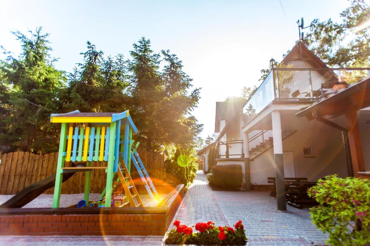 Hotel Angela Domki I Pokoje Pobierowo Exterior foto